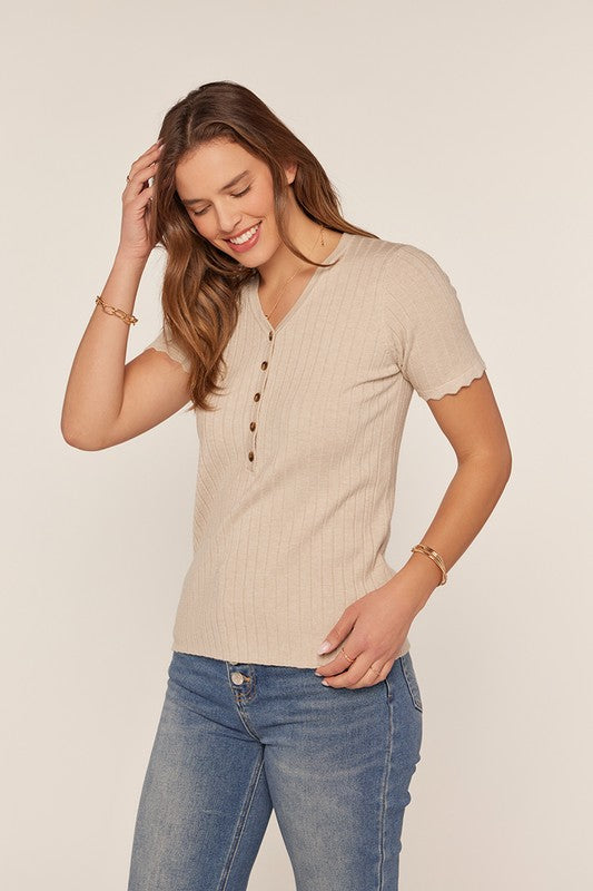 Maddie Top